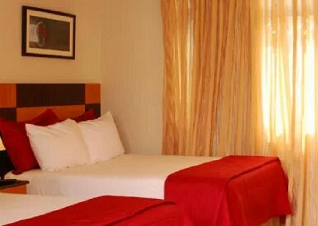 Spondylus Hotell Tumbes Eksteriør bilde