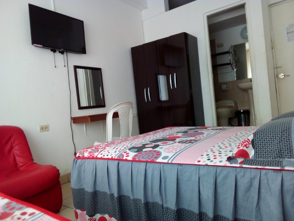 Spondylus Hotell Tumbes Eksteriør bilde